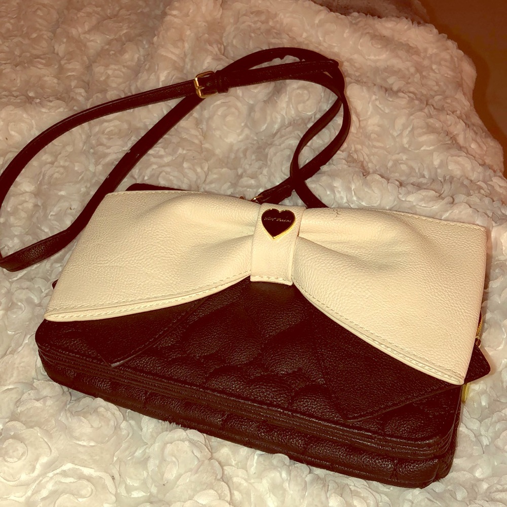 cute Betsey Johnson purse